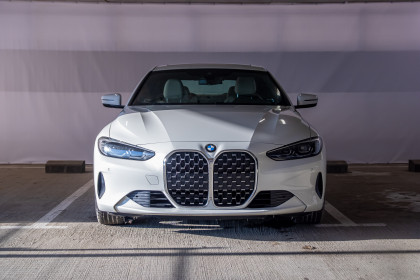 Продажа BMW 4 серии G22, G23, G26 430i 2.0 AT (258 л.с.) 2020 Белый в Автодом