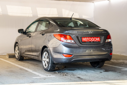 Продажа Hyundai Accent IV 1.6 MT (123 л.с.) 2013 Серый в Автодом