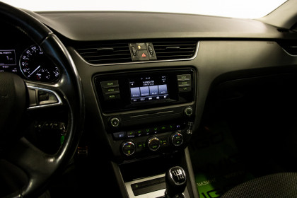 Продажа Skoda Octavia III (A7) 1.4 MT (140 л.с.) 2014 Коричневый в Автодом