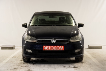 Продажа Volkswagen Polo V Рестайлинг 1.6 AT (110 л.с.) 2017 Синий в Автодом