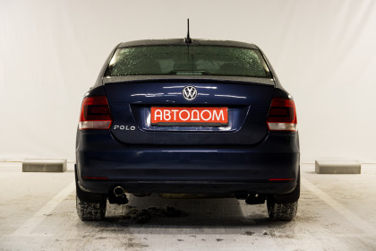 Продажа Volkswagen Polo V Рестайлинг 1.6 AT (110 л.с.) 2017 Синий в Автодом