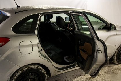 Продажа Lada (ВАЗ) XRAY I 1.6 MT (106 л.с.) 2019 Серебристый в Автодом