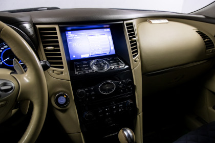 Продажа Infiniti FX II (S51) Рестайлинг FX37 3.7 AT (333 л.с.) 2012 Черный в Автодом