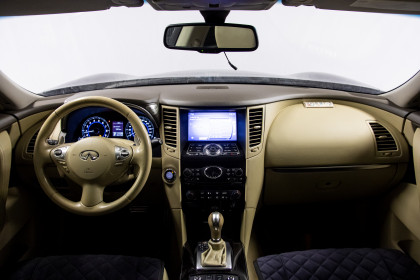 Продажа Infiniti FX II (S51) Рестайлинг FX37 3.7 AT (333 л.с.) 2012 Черный в Автодом