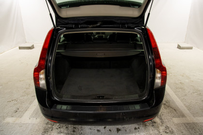 Продажа Volvo V50 I Рестайлинг 1.6 MT (109 л.с.) 2009 Черный в Автодом