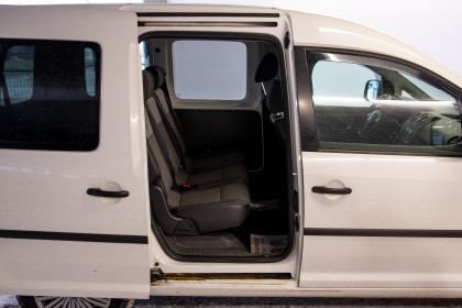 Продажа Volkswagen Caddy III Рестайлинг 1.6 MT (102 л.с.) 2013 Белый в Автодом