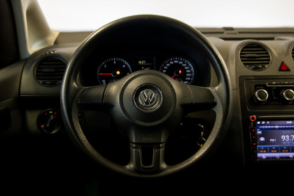 Продажа Volkswagen Caddy III Рестайлинг 1.6 MT (102 л.с.) 2013 Белый в Автодом