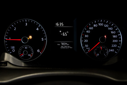 Продажа Volkswagen Caddy III Рестайлинг 1.6 MT (102 л.с.) 2013 Белый в Автодом