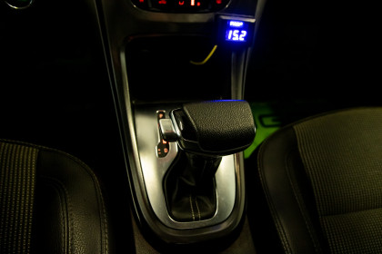 Продажа Opel Astra J 1.6 AT (180 л.с.) 2011 Белый в Автодом