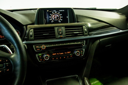 Продажа BMW 4 серии F32/F33/F36 428i 2.0 AT (245 л.с.) 2016 Красный в Автодом