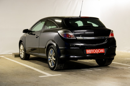 Продажа Opel Astra H 1.8 MT (140 л.с.) 2007 Черный в Автодом