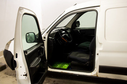 Продажа Citroen Berlingo I Рестайлинг 1.6 MT (90 л.с.) 2007 Белый в Автодом