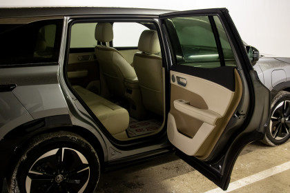 Продажа Toyota bZ3X I 58.3 kWh 0.0 AT (204 л.с.) 2025 Серый в Автодом