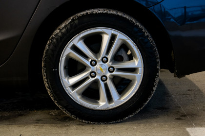 Продажа Chevrolet Cruze II 1.4 AT (153 л.с.) 2016 Серый в Автодом