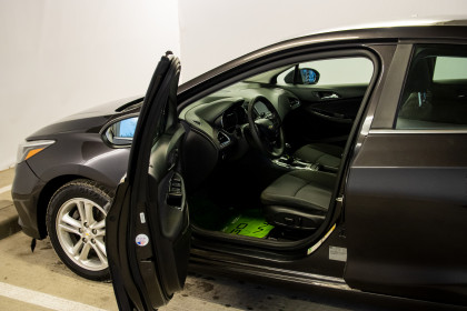 Продажа Chevrolet Cruze II 1.4 AT (153 л.с.) 2016 Серый в Автодом