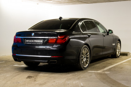 Продажа BMW 7 серии V (F01/F02/F04) Рестайлинг 750Ld xDrive 3.0 AT (381 л.с.) 2013 Черный в Автодом