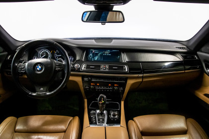 Продажа BMW 7 серии V (F01/F02/F04) Рестайлинг 750Ld xDrive 3.0 AT (381 л.с.) 2013 Черный в Автодом