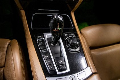 Продажа BMW 7 серии V (F01/F02/F04) Рестайлинг 750Ld xDrive 3.0 AT (381 л.с.) 2013 Черный в Автодом