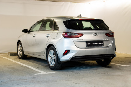 Продажа Kia Ceed III 1.0 MT (120 л.с.) 2020 Серебристый в Автодом