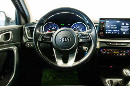 Продажа Kia Ceed III 1.0 MT (120 л.с.) 2020 Серебристый в Автодом