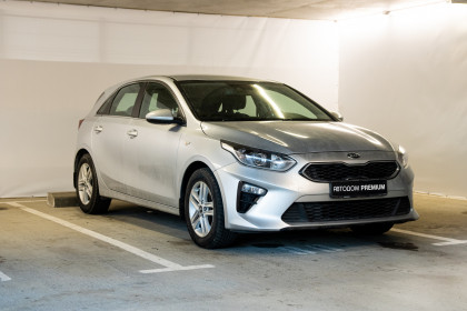 Продажа Kia Ceed III 1.0 MT (120 л.с.) 2020 Серебристый в Автодом