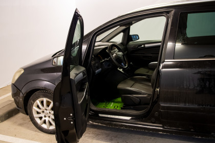 Продажа Opel Zafira B 1.9 MT (120 л.с.) 2007 Черный в Автодом