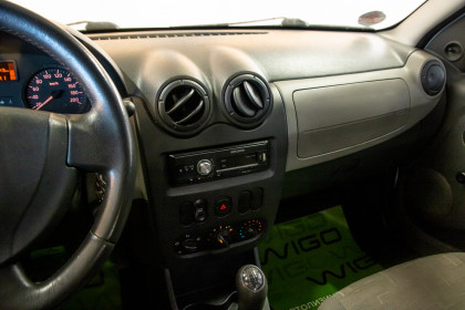 Продажа Dacia Sandero I 1.4 MT (75 л.с.) 2009 Белый в Автодом