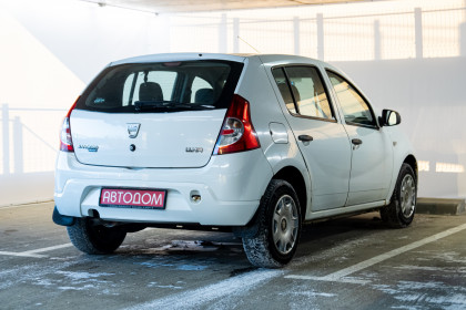 Продажа Dacia Sandero I 1.4 MT (75 л.с.) 2009 Белый в Автодом