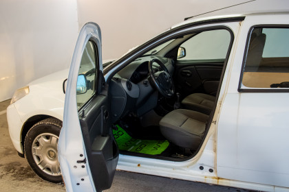 Продажа Dacia Sandero I 1.4 MT (75 л.с.) 2009 Белый в Автодом