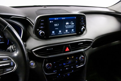 Продажа Hyundai Santa Fe IV 2.0 AT (235 л.с.) 2020 Серебристый в Автодом