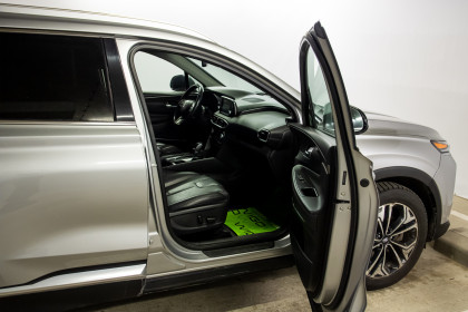 Продажа Hyundai Santa Fe IV 2.0 AT (235 л.с.) 2020 Серебристый в Автодом
