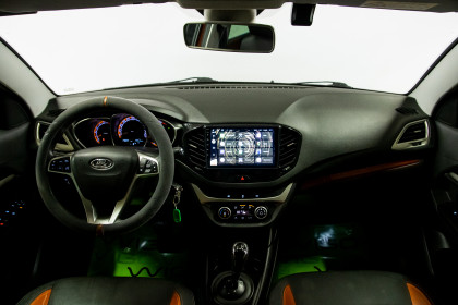 Продажа Lada (ВАЗ) Vesta I SW 1.8 AMT (122 л.с.) 2019 Оранжевый в Автодом