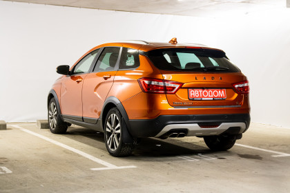 Продажа Lada (ВАЗ) Vesta I SW 1.8 AMT (122 л.с.) 2019 Оранжевый в Автодом
