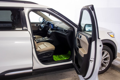 Продажа Ford Explorer VI 2.3 AT (300 л.с.) 2019 Белый в Автодом