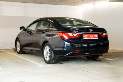 Продажа Hyundai Sonata VI (YF) 2.0 MT (150 л.с.) 2011 Синий в Автодом