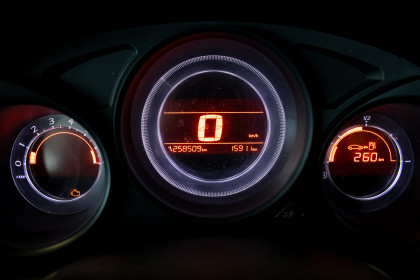 Продажа Citroen C4 II 1.6 MT (115 л.с.) 2016 Коричневый в Автодом