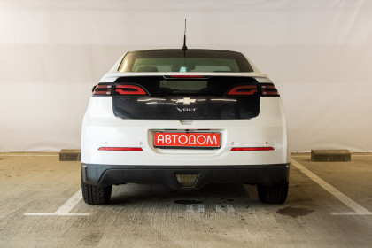 Продажа Chevrolet Volt I 1.4 CVT (86 л.с.) 2011 Белый в Автодом