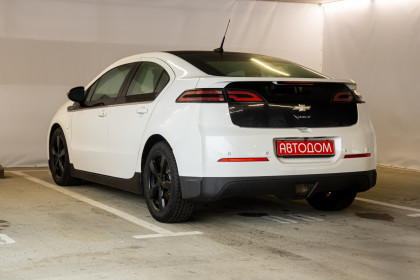 Продажа Chevrolet Volt I 1.4 CVT (86 л.с.) 2011 Белый в Автодом