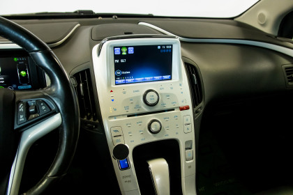 Продажа Chevrolet Volt I 1.4 CVT (86 л.с.) 2011 Белый в Автодом