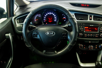 Продажа Kia Ceed II 1.4 MT (100 л.с.) 2012 Коричневый в Автодом