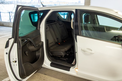 Продажа Opel Meriva B 1.4 MT (120 л.с.) 2013 Белый в Автодом