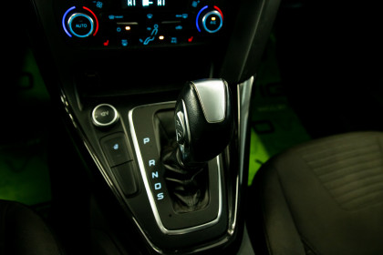 Продажа Ford Focus III Рестайлинг 1.5 AT (150 л.с.) 2019 Черный в Автодом