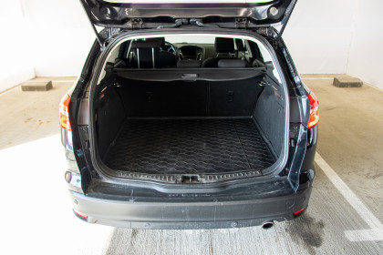 Продажа Ford Focus III Рестайлинг 1.5 AT (150 л.с.) 2019 Черный в Автодом