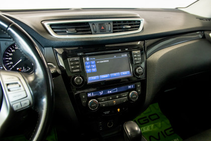 Продажа Nissan Qashqai II 1.6 CVT (130 л.с.) 2014 Фиолетовый в Автодом