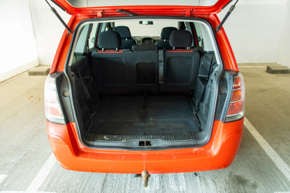 Продажа Opel Zafira B 1.9 MT (120 л.с.) 2006 Красный в Автодом