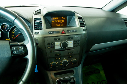 Продажа Opel Zafira B 1.9 MT (120 л.с.) 2006 Красный в Автодом