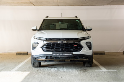 Продажа Chevrolet TrailBlazer III Рестайлинг 1.3 CVT (157 л.с.) 2023 Белый в Автодом