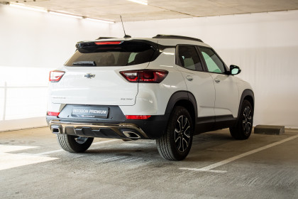 Продажа Chevrolet TrailBlazer III Рестайлинг 1.3 CVT (157 л.с.) 2023 Белый в Автодом