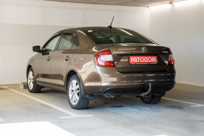 Продажа Skoda Rapid I Рестайлинг 1.6 AT (110 л.с.) 2018 Коричневый в Автодом
