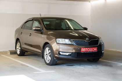 Продажа Skoda Rapid I Рестайлинг 1.6 AT (110 л.с.) 2018 Коричневый в Автодом